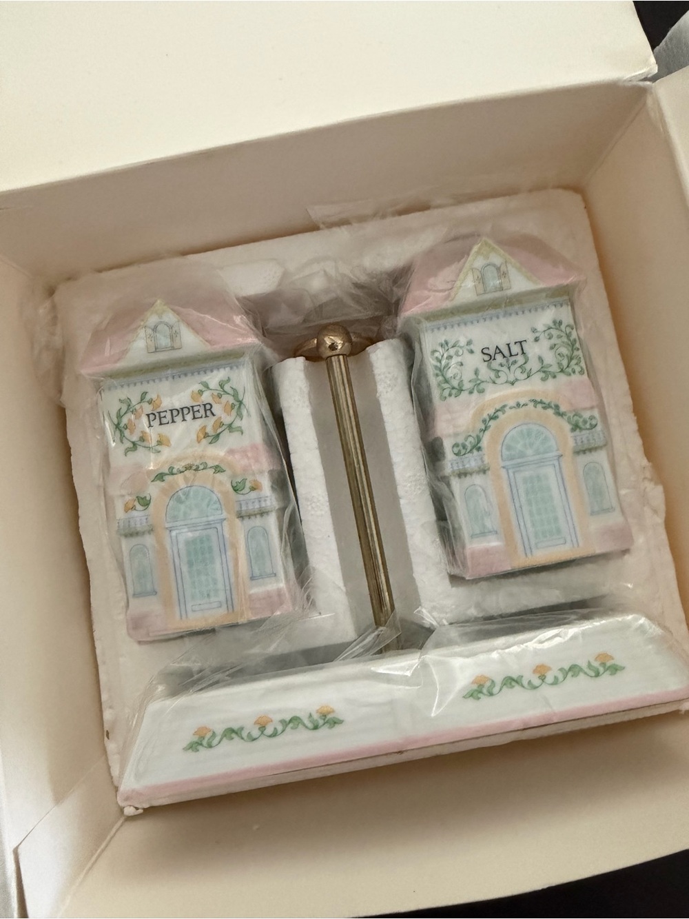 Lenox Spice Village Salt & Pepper Shakers: 1991 Vintage Cottage Kitchen Decor
